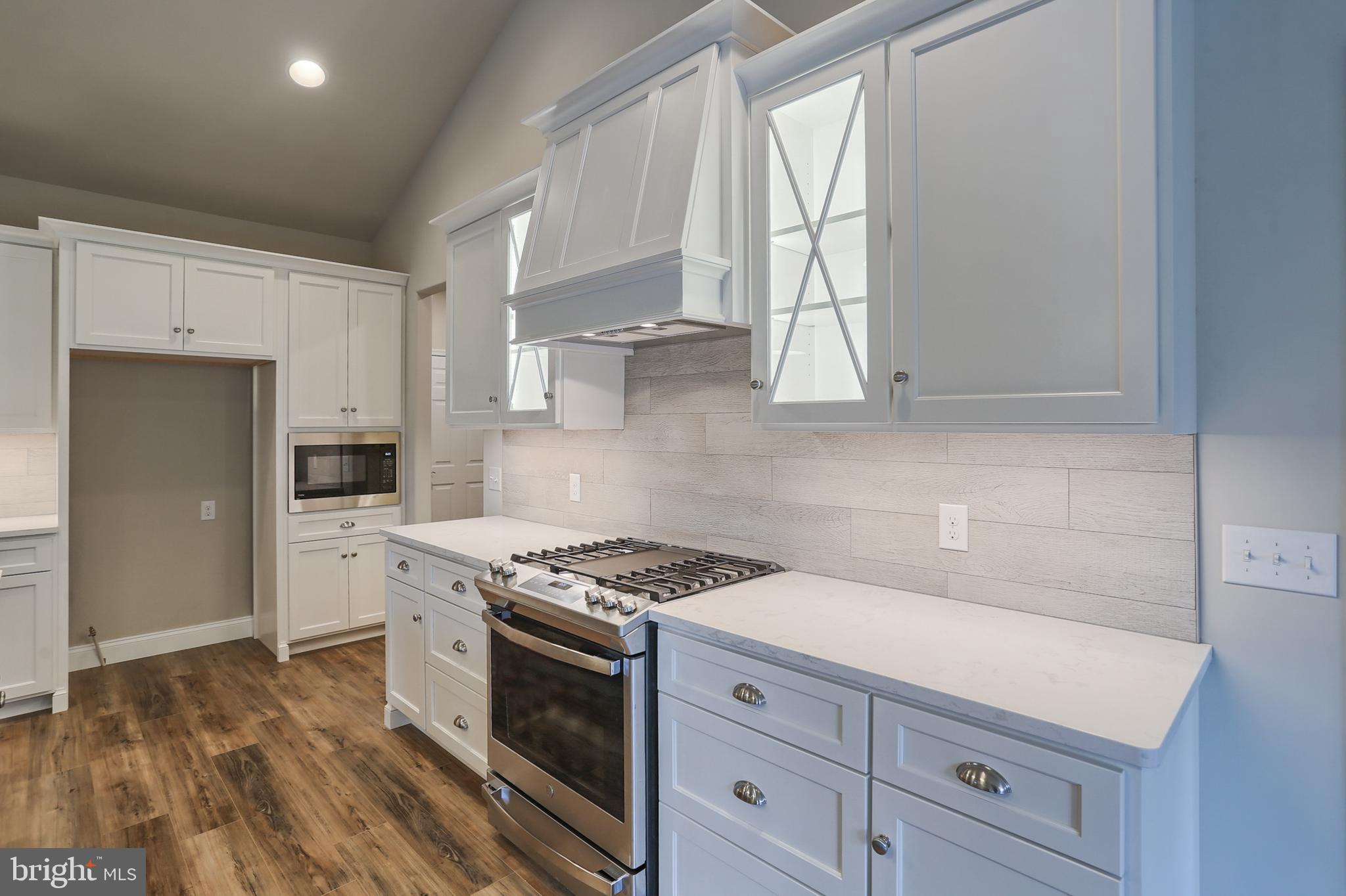 THE ESTATES AT HEARTHSIDE - Residential