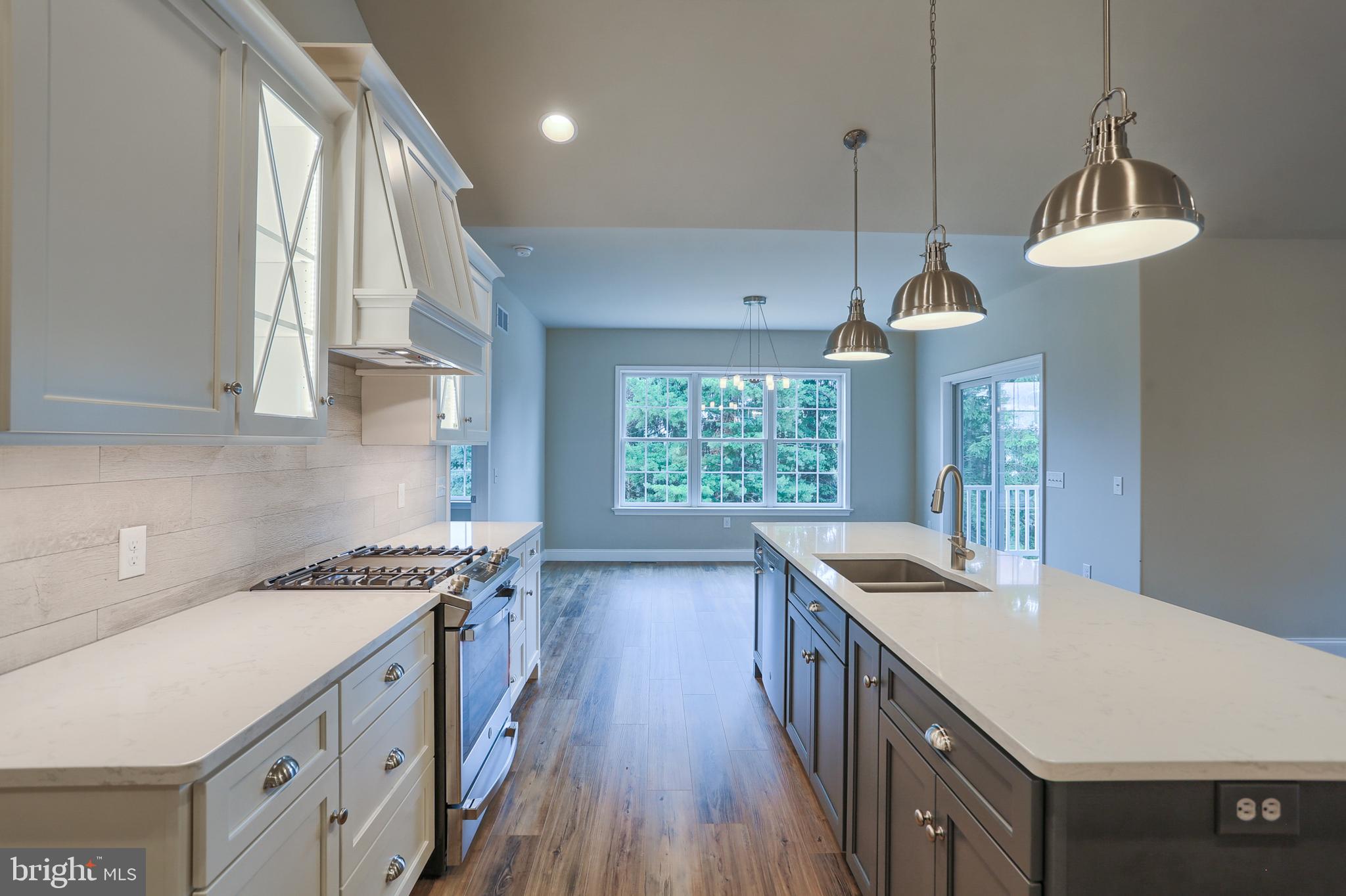 THE ESTATES AT HEARTHSIDE - Residential