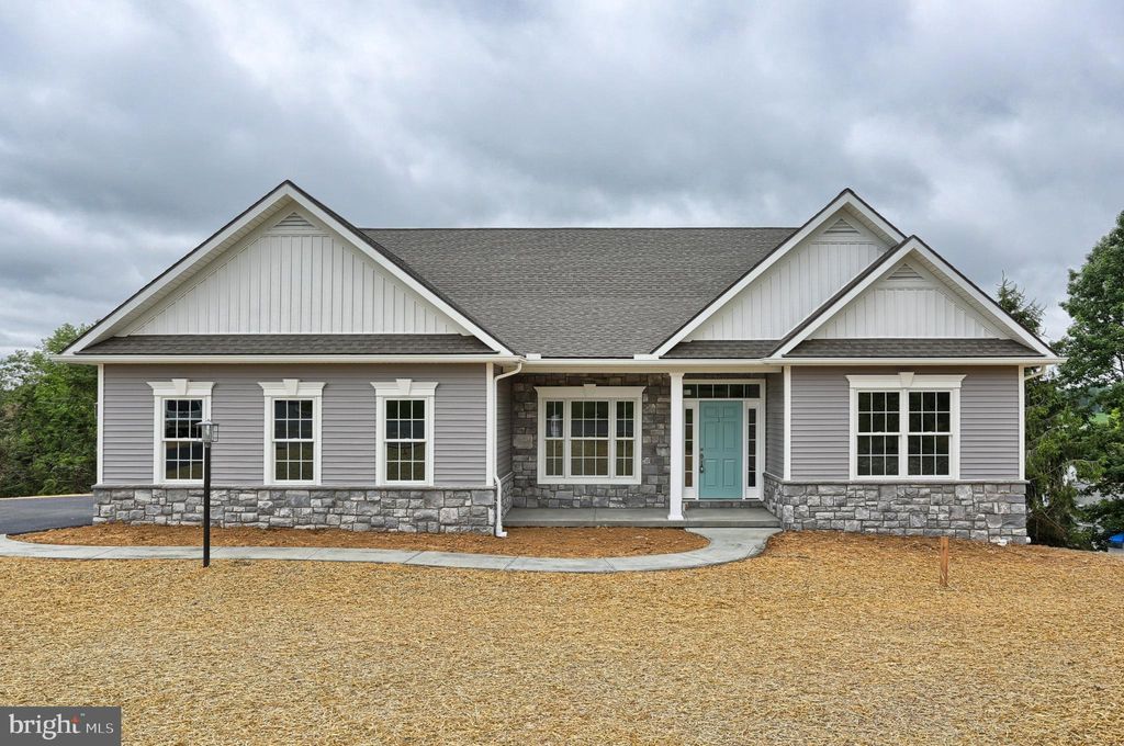 Photo of 111 Starlight Lane, LEBANON, PA 17046 (MLS # PALN2023294)