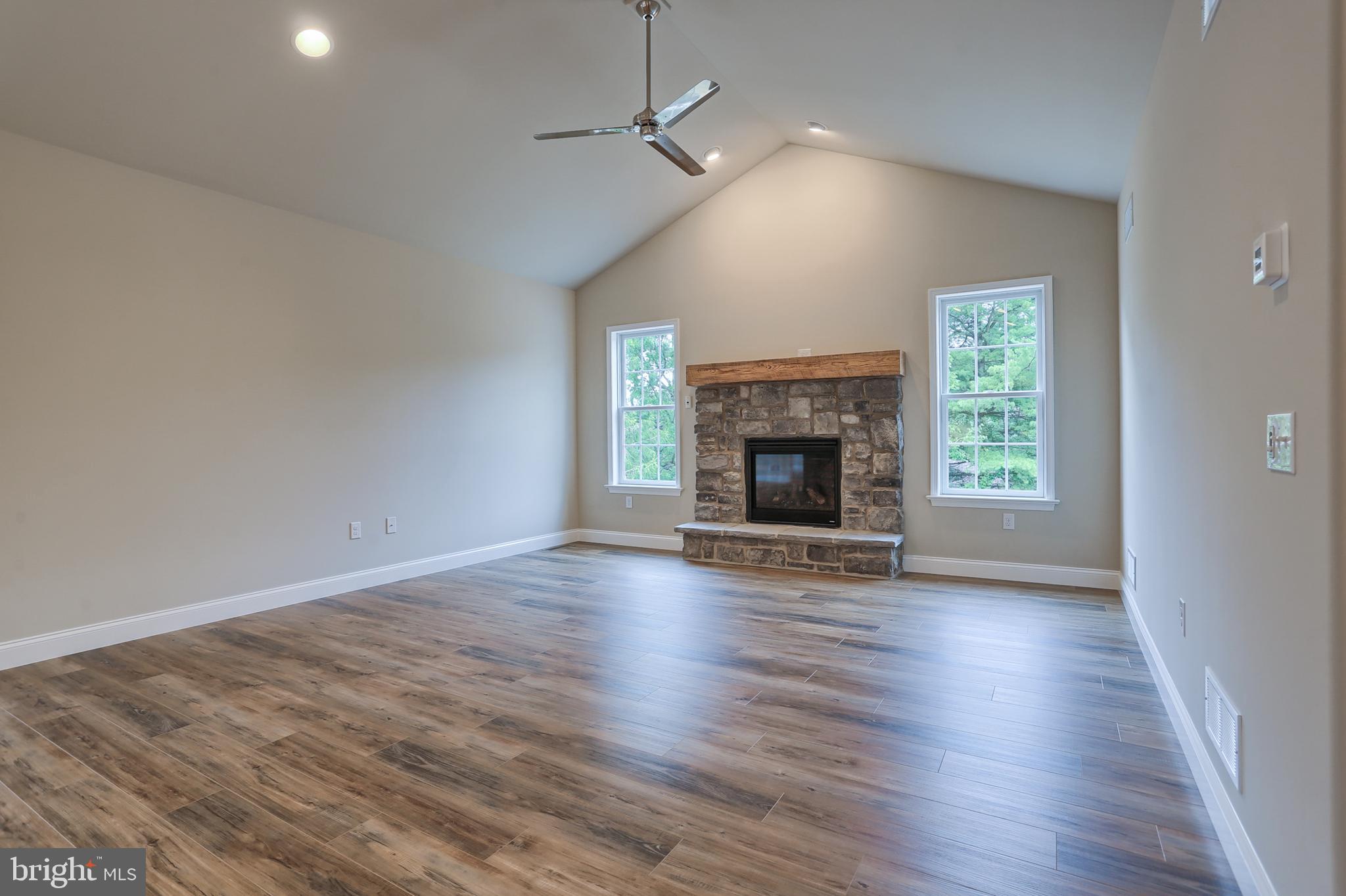 THE ESTATES AT HEARTHSIDE - Residential