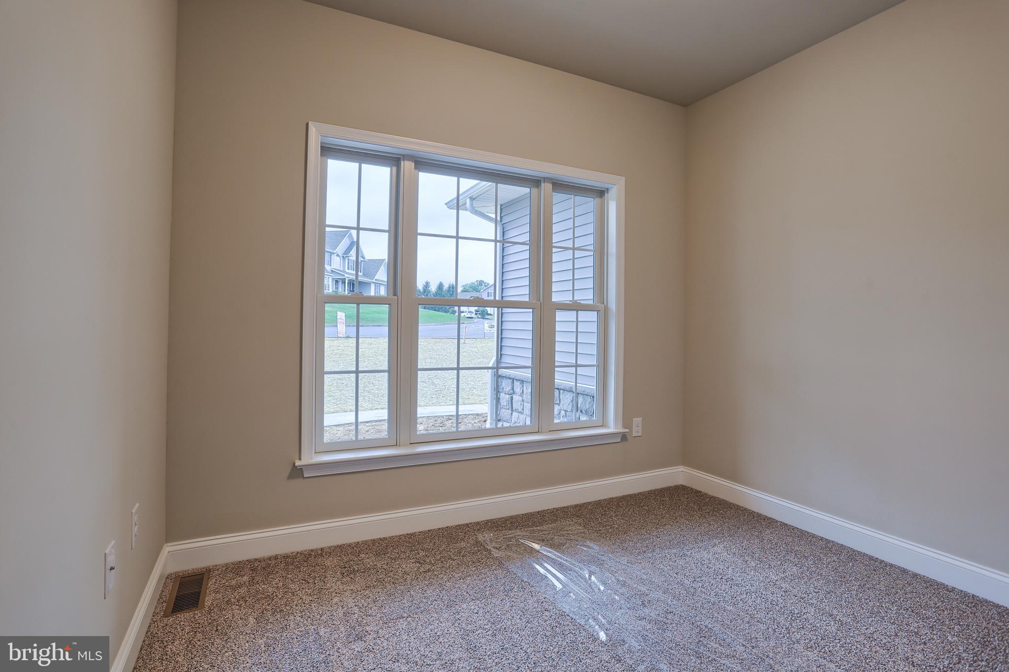 THE ESTATES AT HEARTHSIDE - Residential