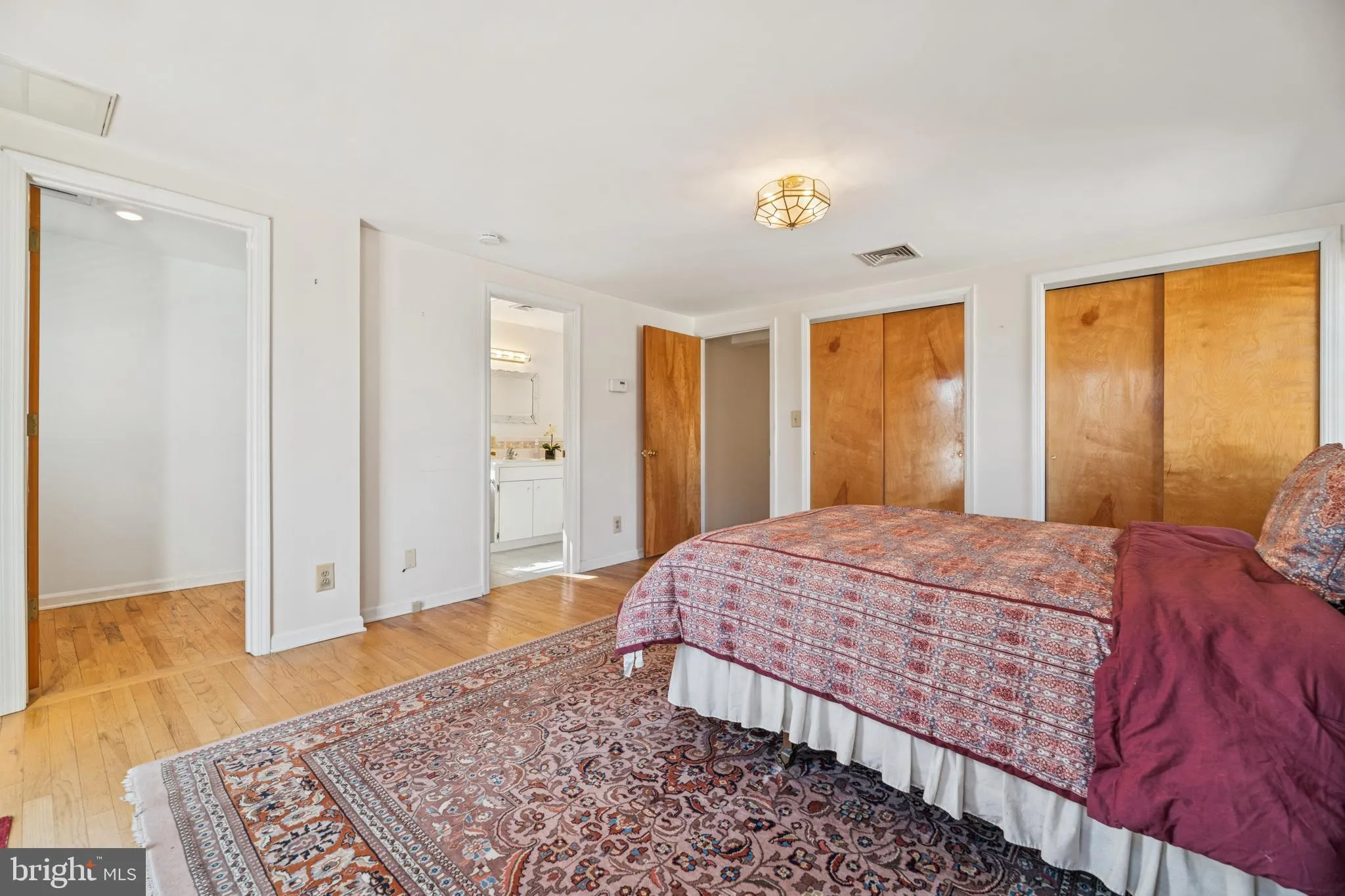 Princeton, New Jersey 08540, United States, 4 Bedrooms Bedrooms, ,3 BathroomsBathrooms,Residential,Coming Soon,96323