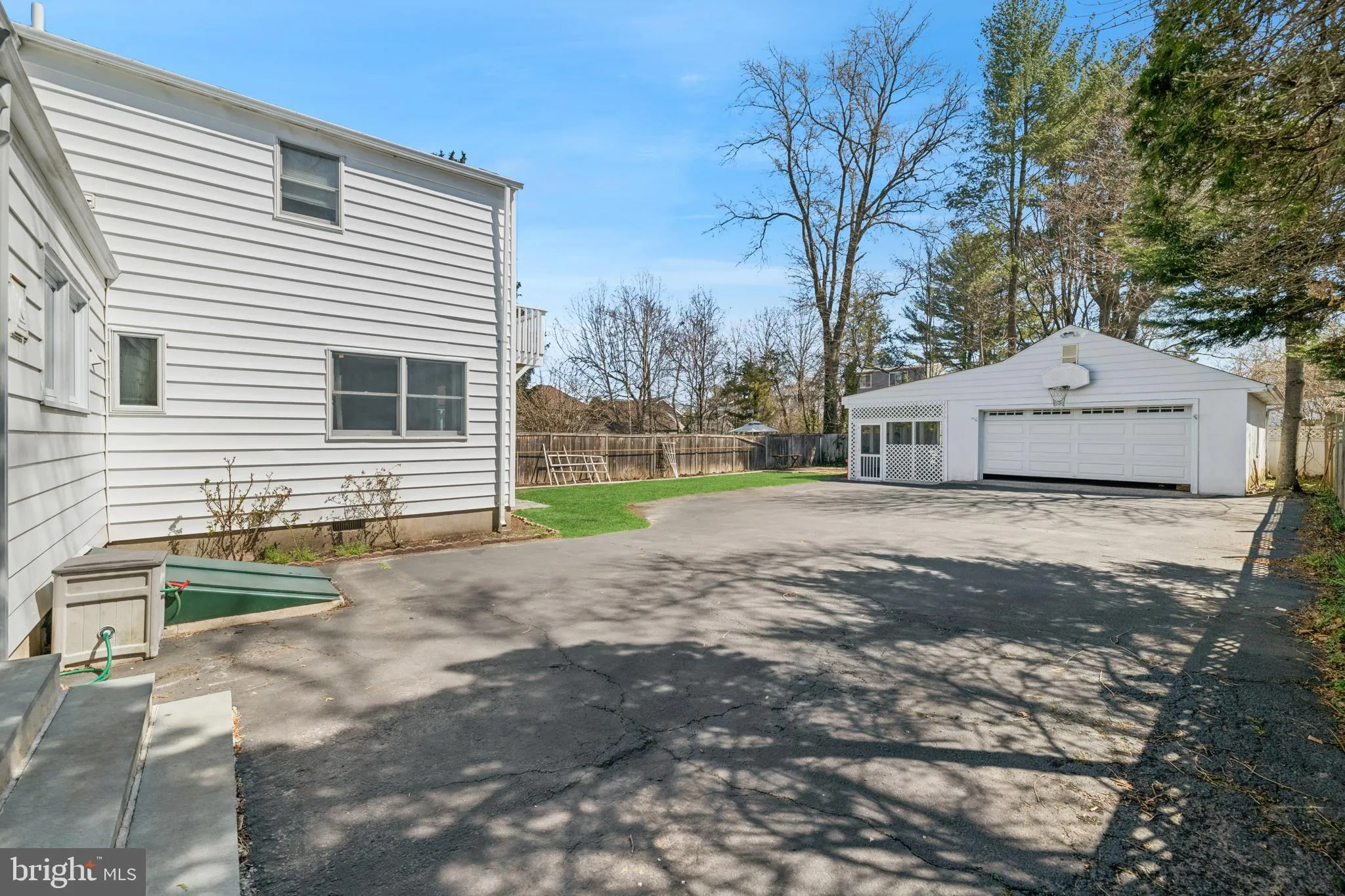 Princeton, New Jersey 08540, United States, 4 Bedrooms Bedrooms, ,3 BathroomsBathrooms,Residential,Coming Soon,96323