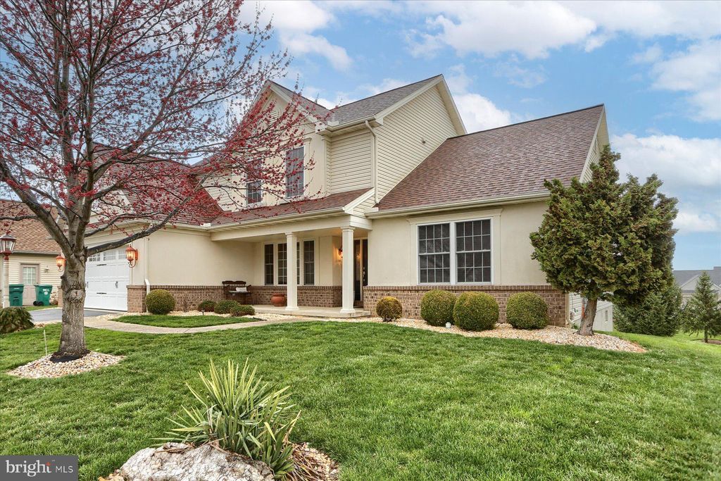 Photo of 112 KILGANNON LN, LANCASTER, PA 17603 (MLS # PALA2032674)