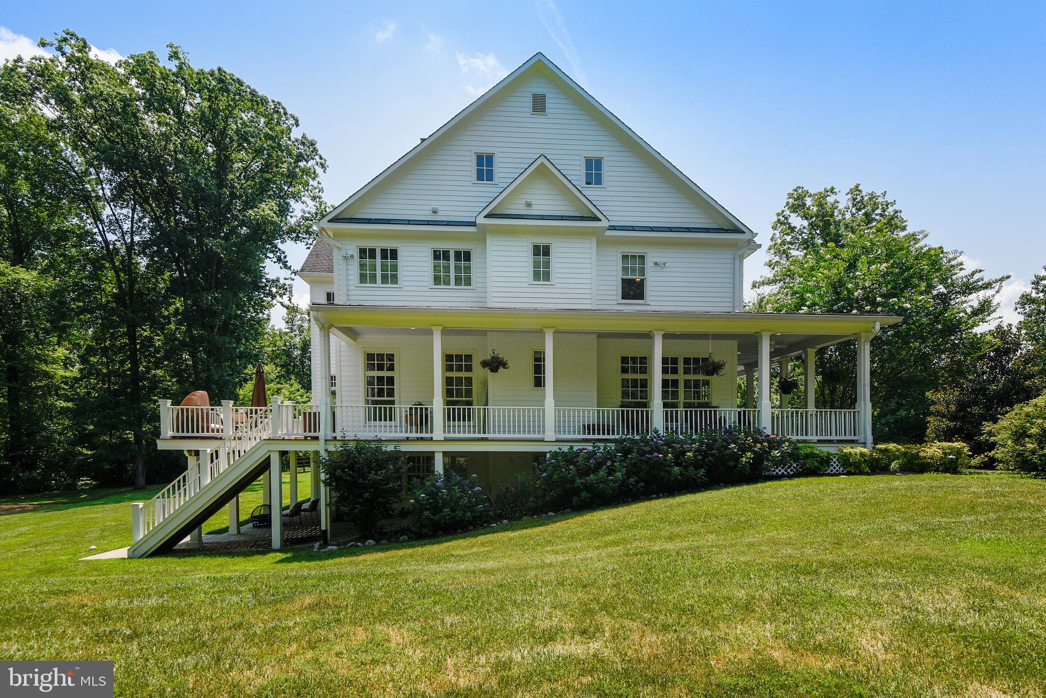 NEAR CLIFTON - Residential