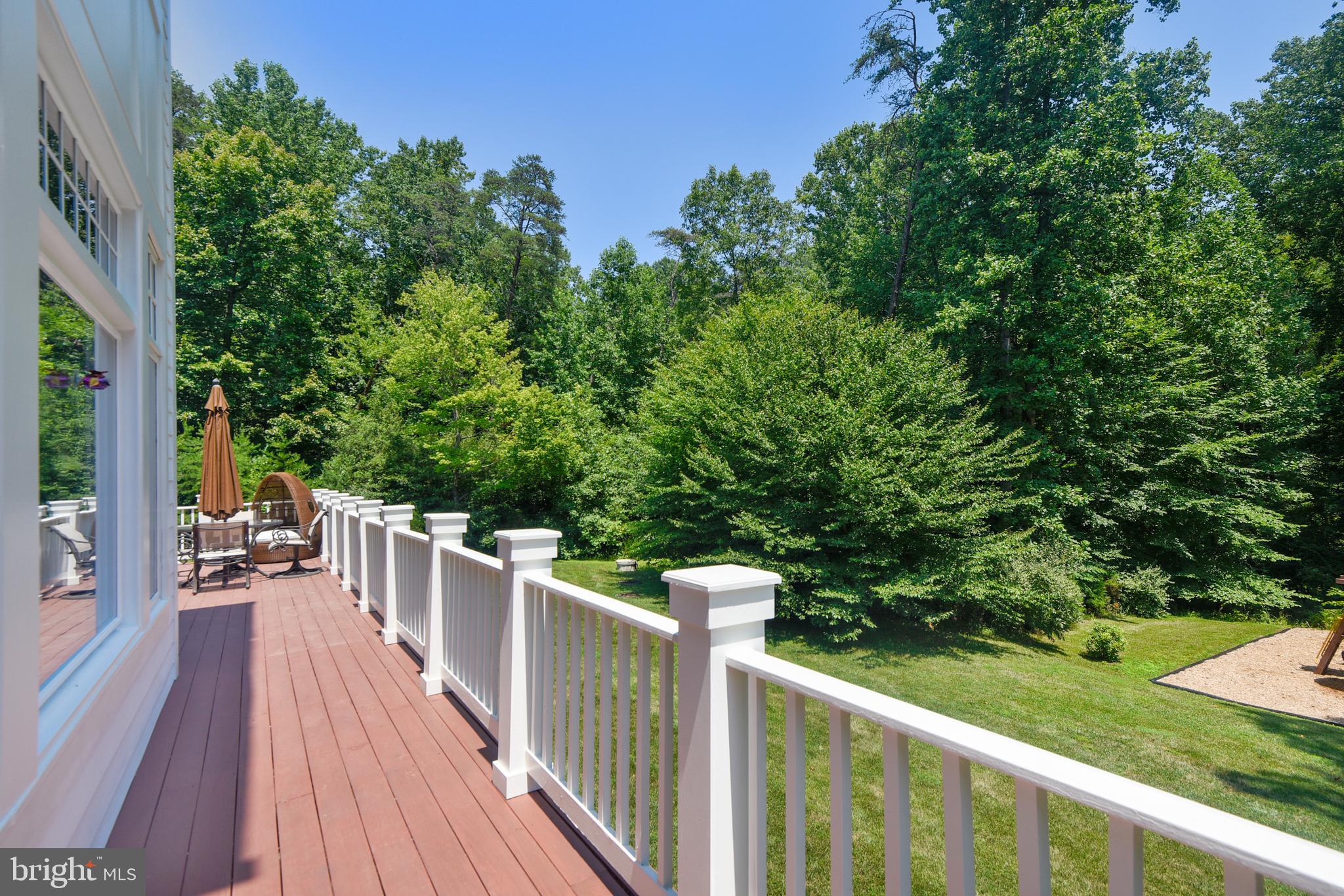 NEAR CLIFTON - Residential