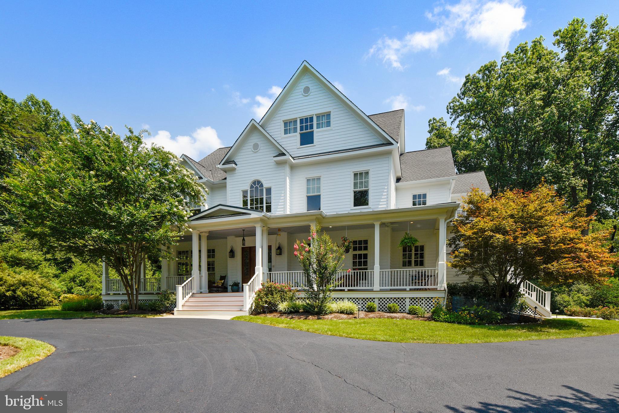 NEAR CLIFTON - Residential