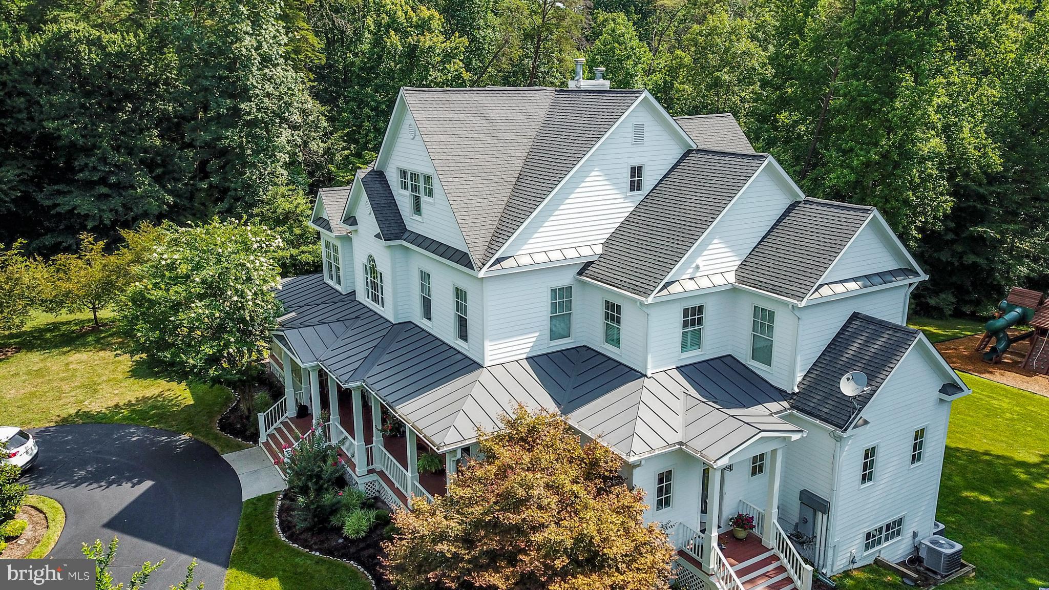 NEAR CLIFTON - Residential