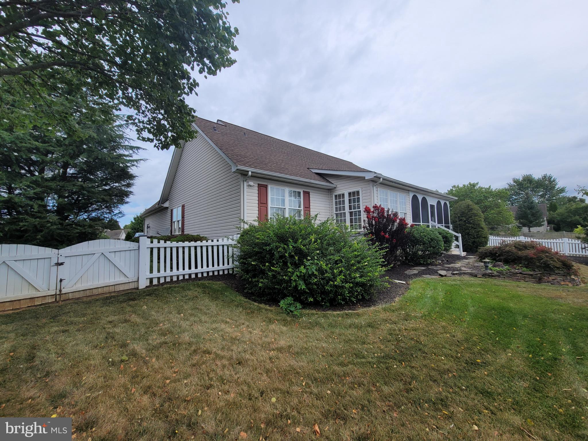 SPRING MILLS - Residential