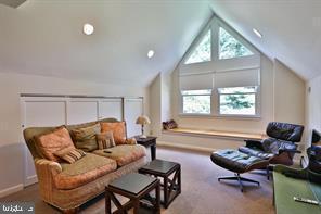 CROSSWICKS - Residential Lease