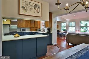 CROSSWICKS - Residential Lease