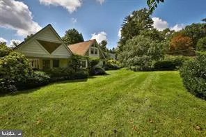 Jenkintown, Pennsylvania 19046, United States, 4 Bedrooms Bedrooms, ,3 BathroomsBathrooms,Residential,Coming Soon,226682