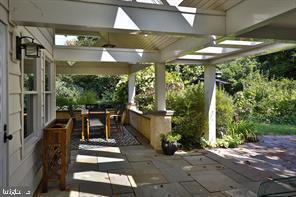 CROSSWICKS - Residential Lease