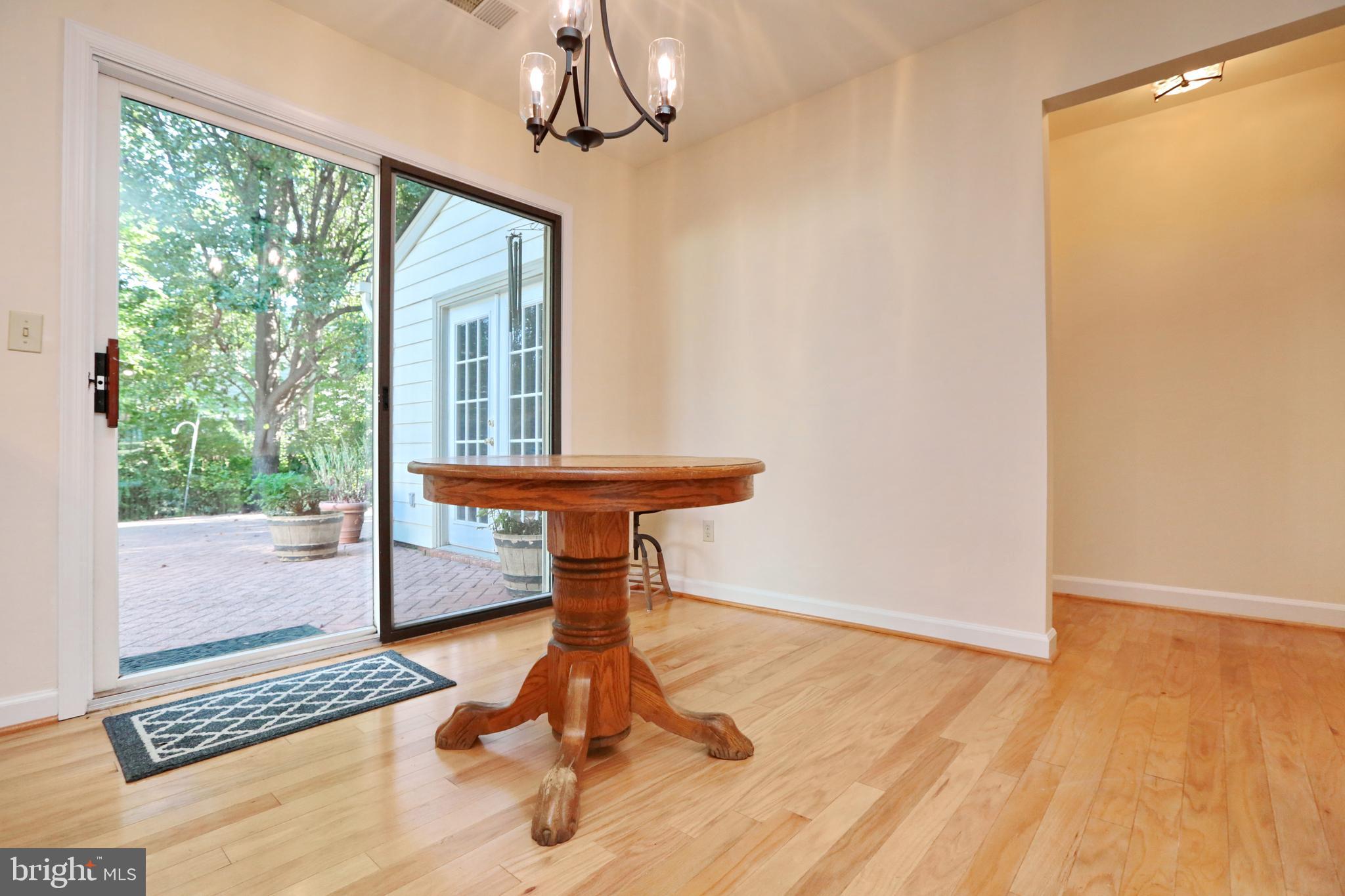 HICKORY RIDGE - Residential