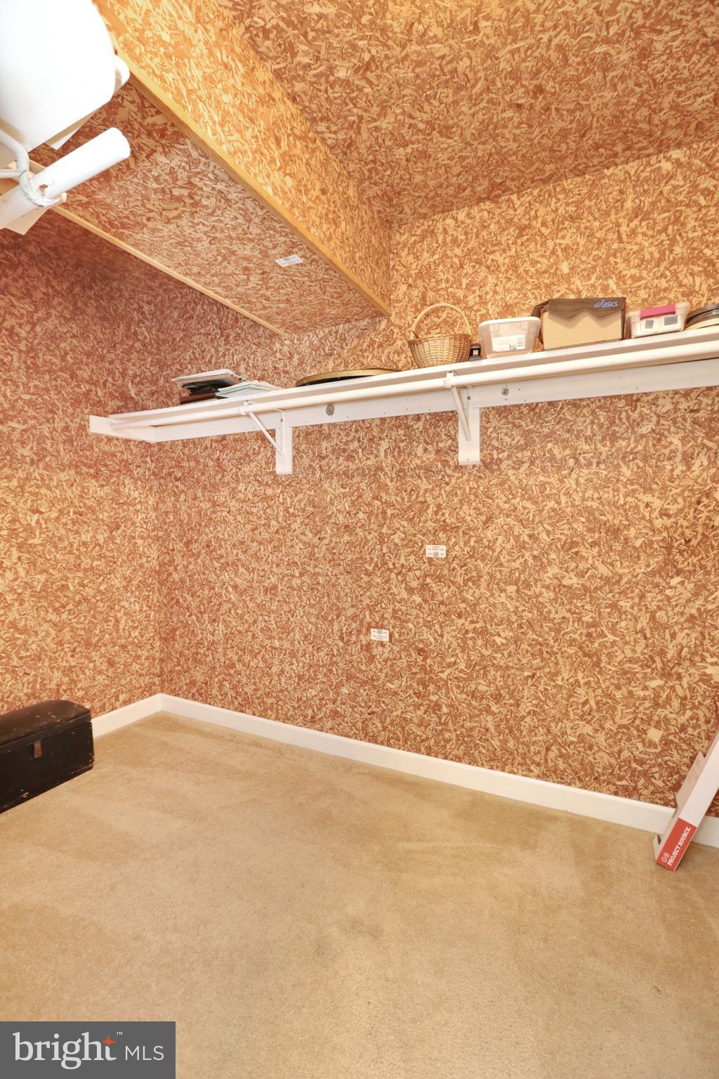 HICKORY RIDGE - Residential