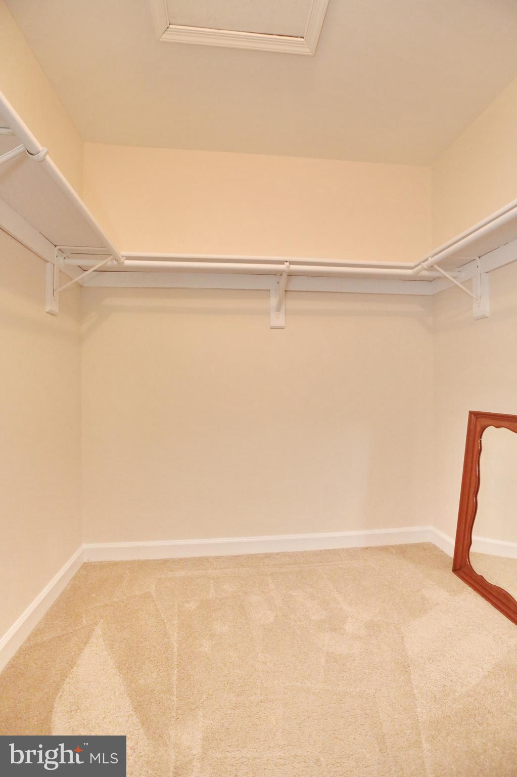 HICKORY RIDGE - Residential