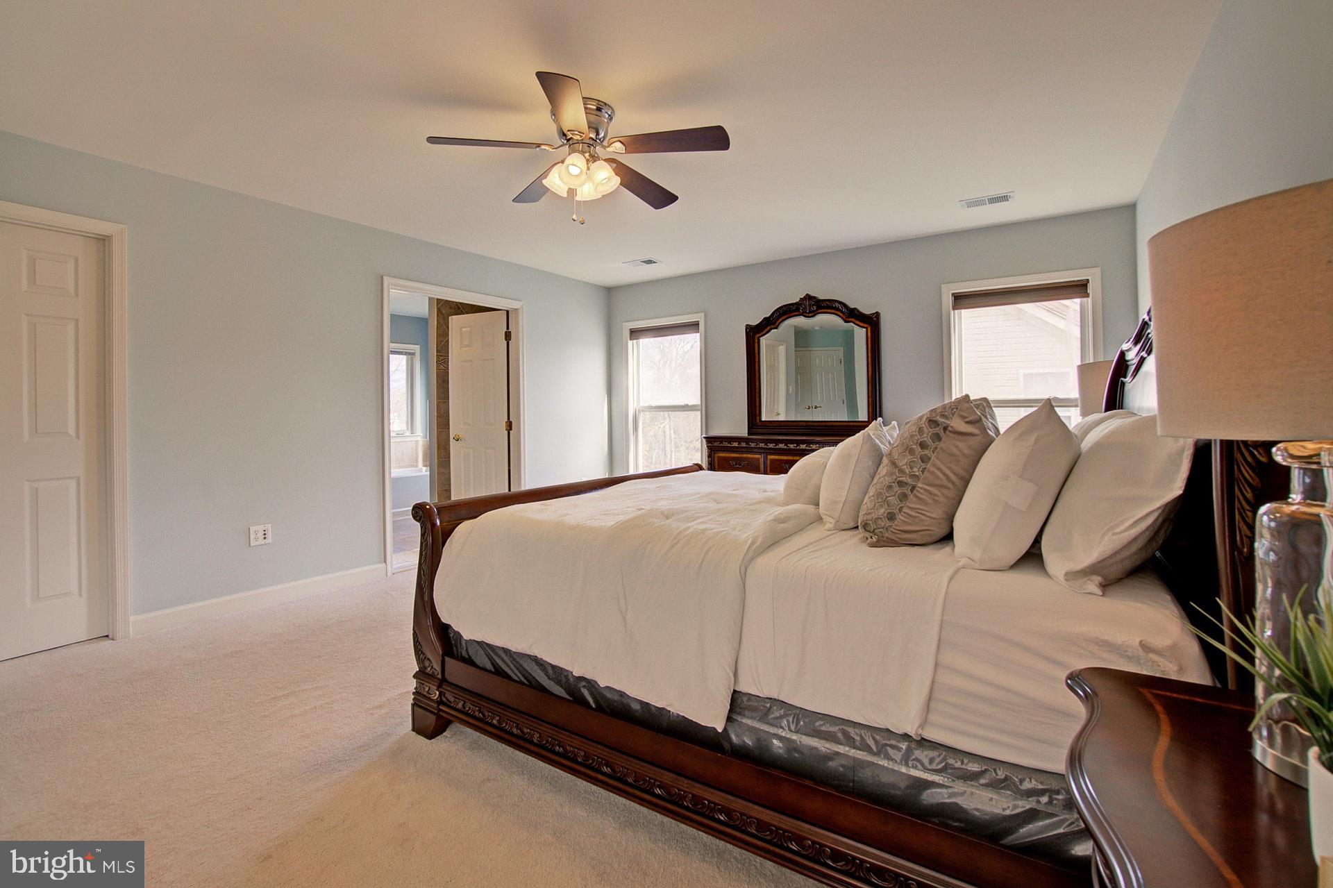 CARTERS GROVE - Residential