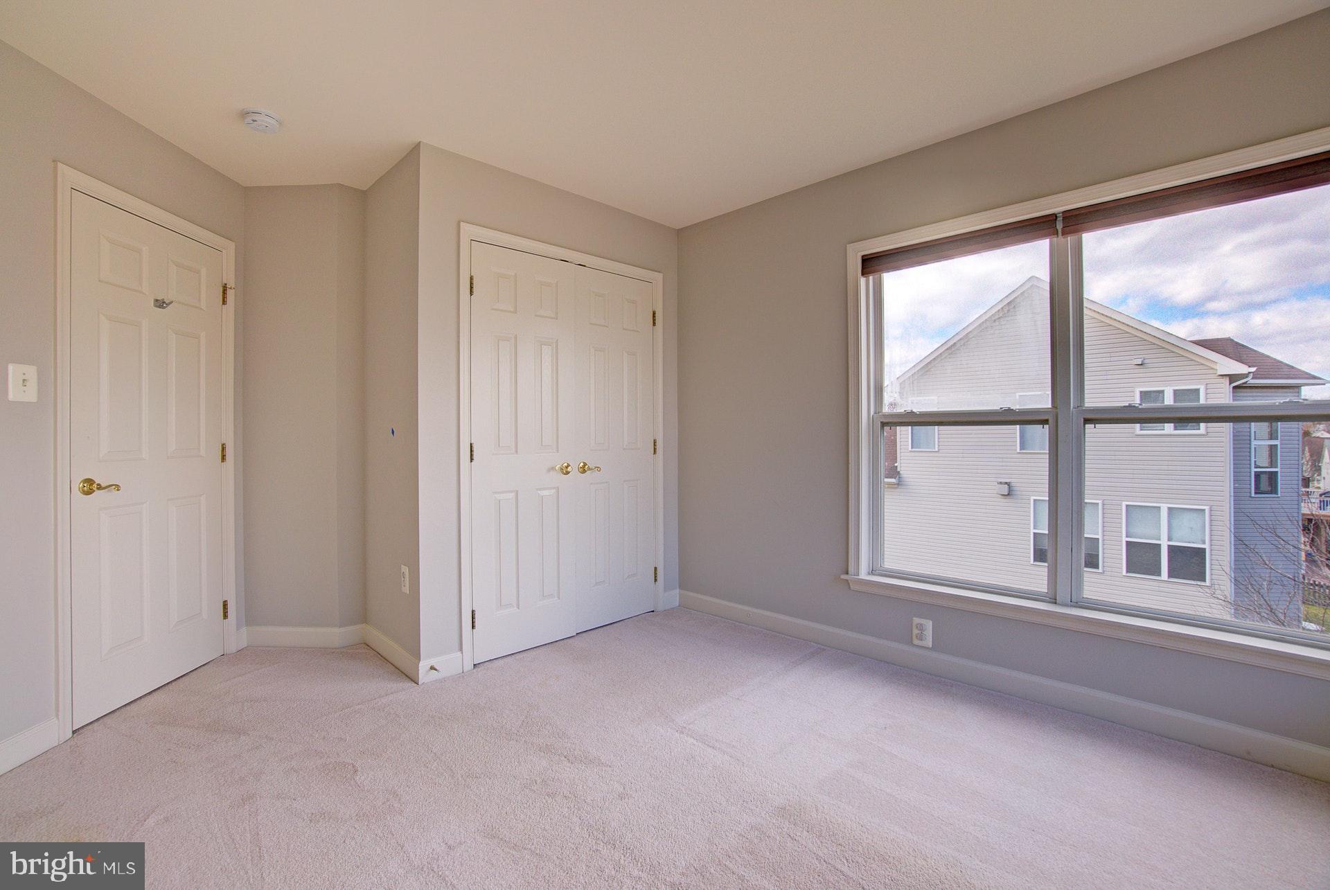 CARTERS GROVE - Residential