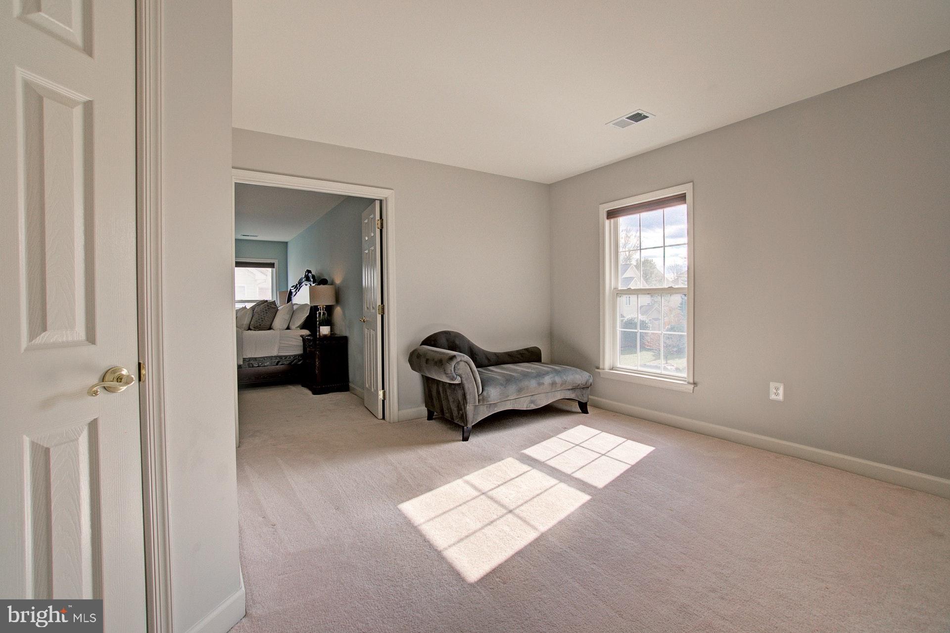 CARTERS GROVE - Residential