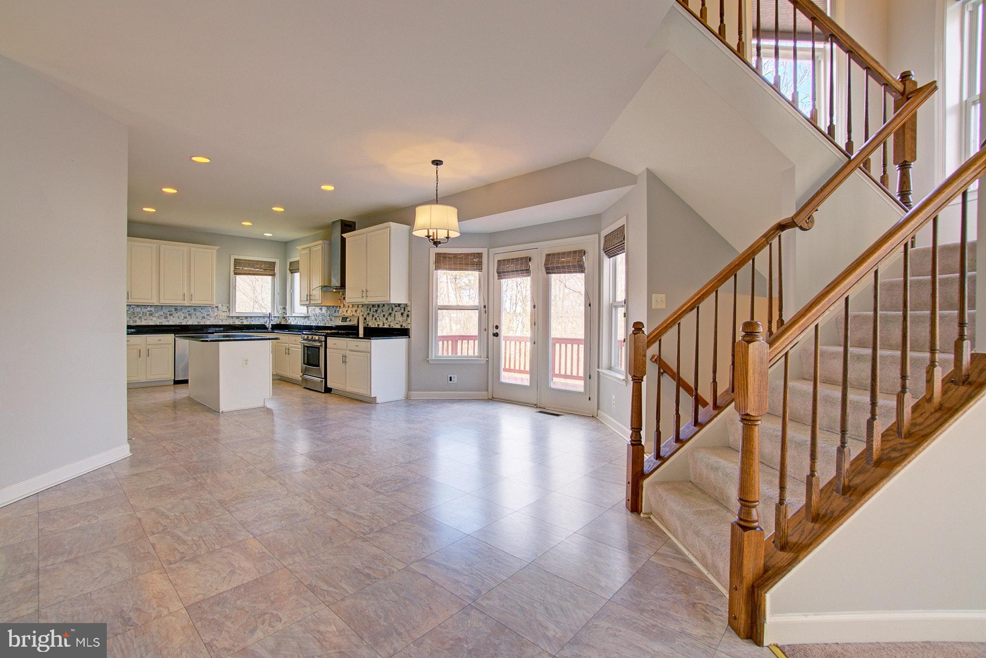 CARTERS GROVE - Residential