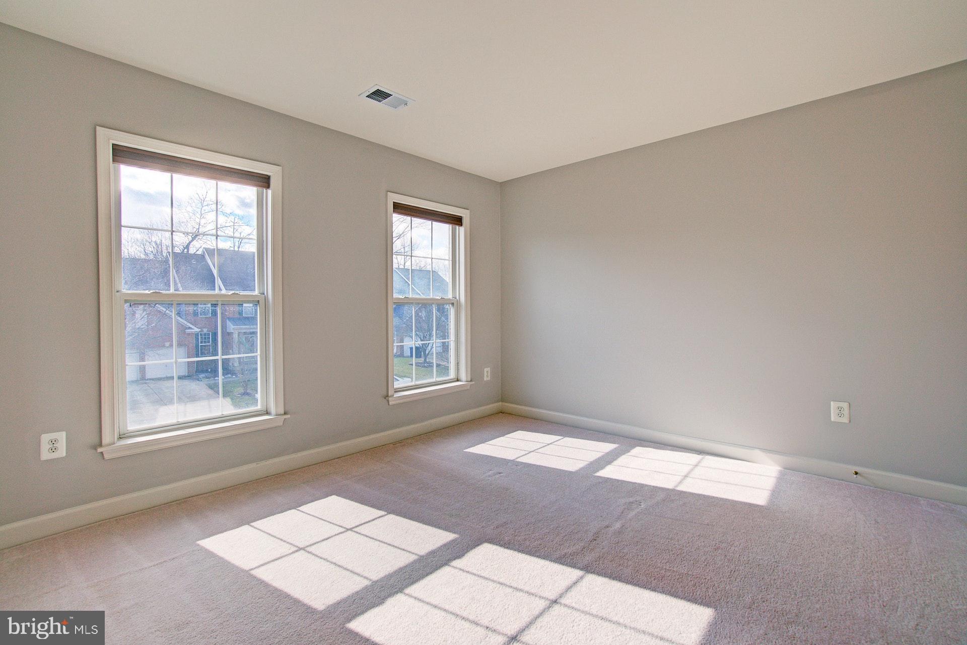 CARTERS GROVE - Residential