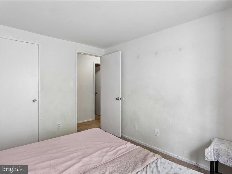 NATHANS HILL - Residential