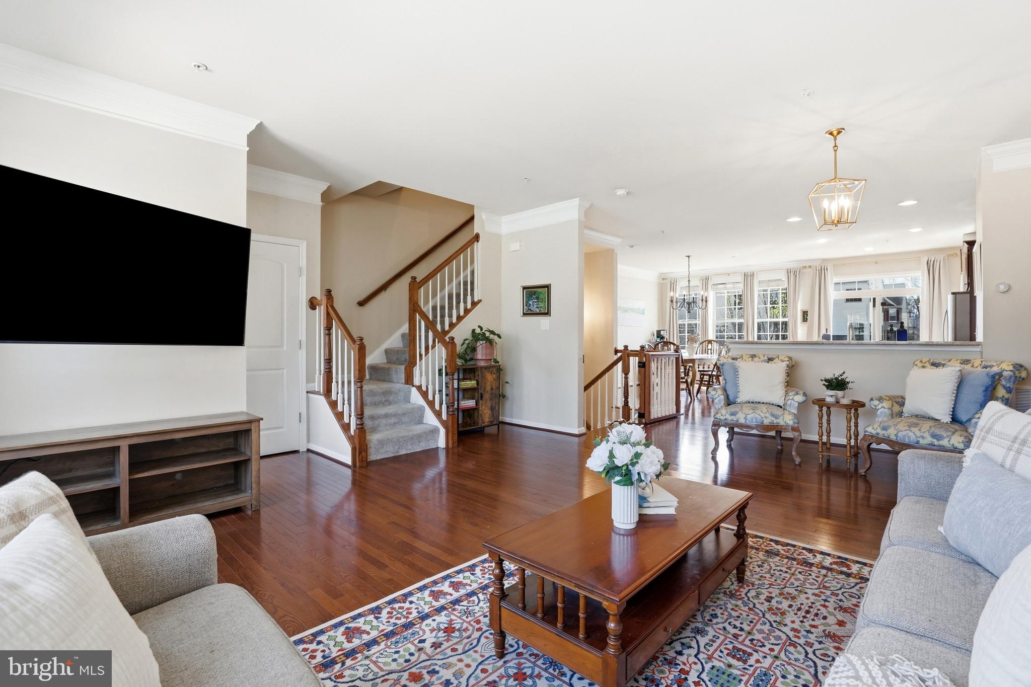 CANTERBURY VILLAGE - Residential