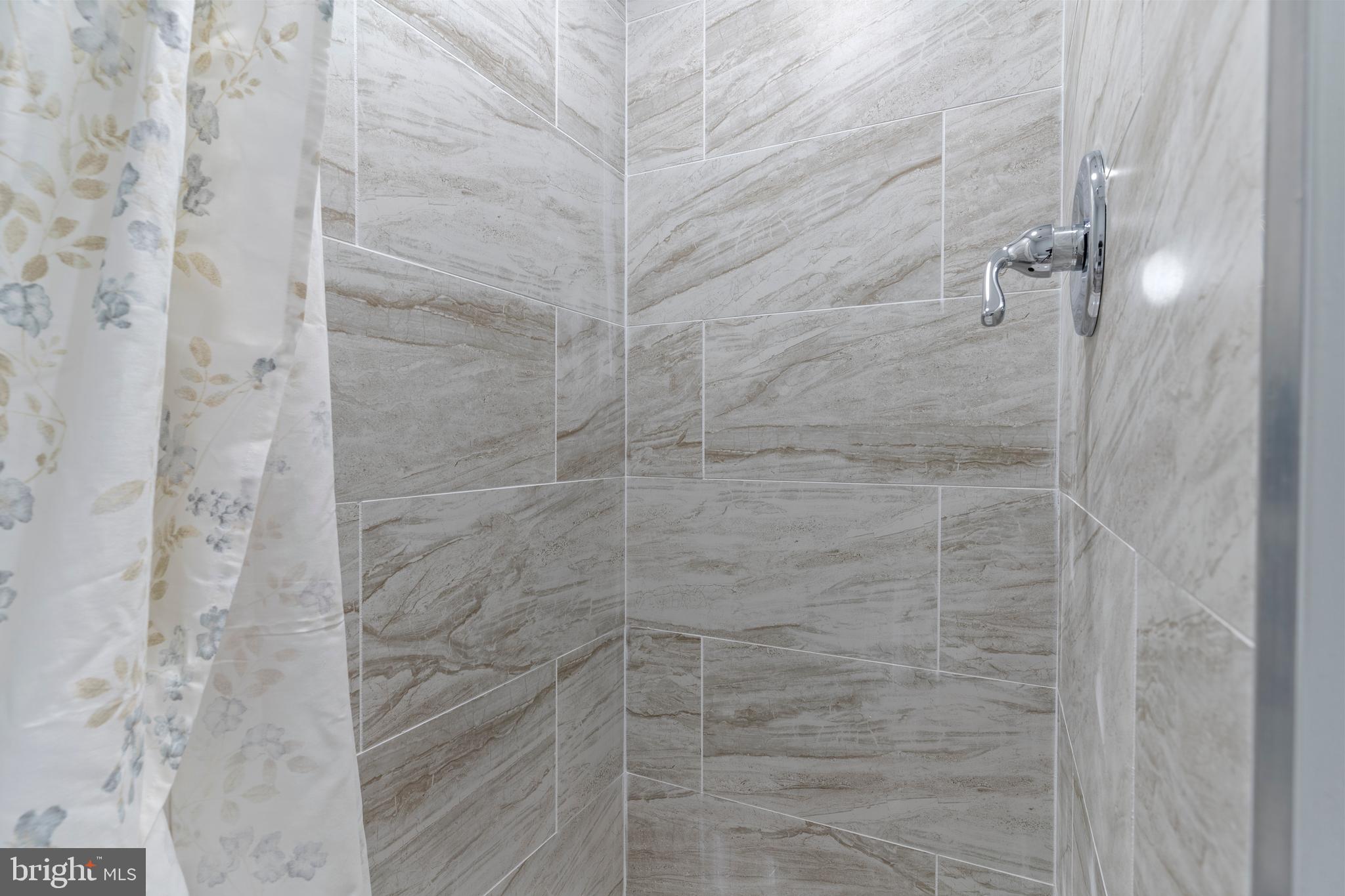 FOREST HEIGHTS - Residential