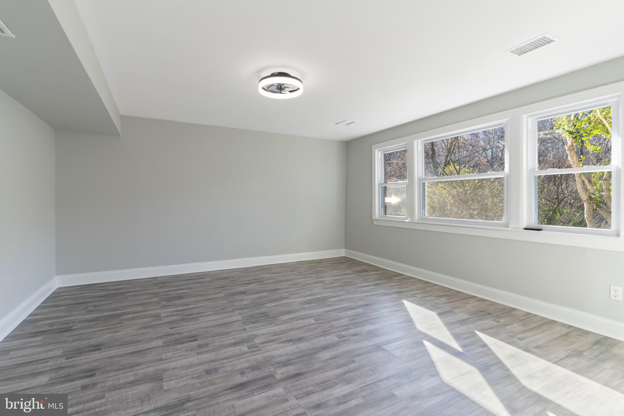 FOREST HEIGHTS - Residential