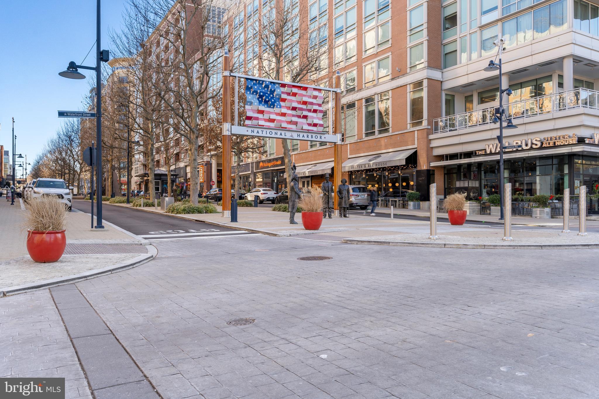 FOREST HEIGHTS - Residential