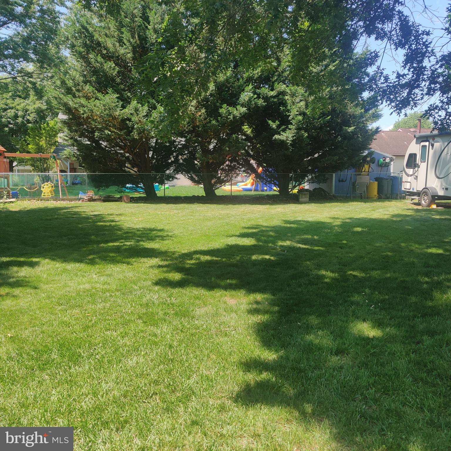 225 BENTWOOD DRIVE