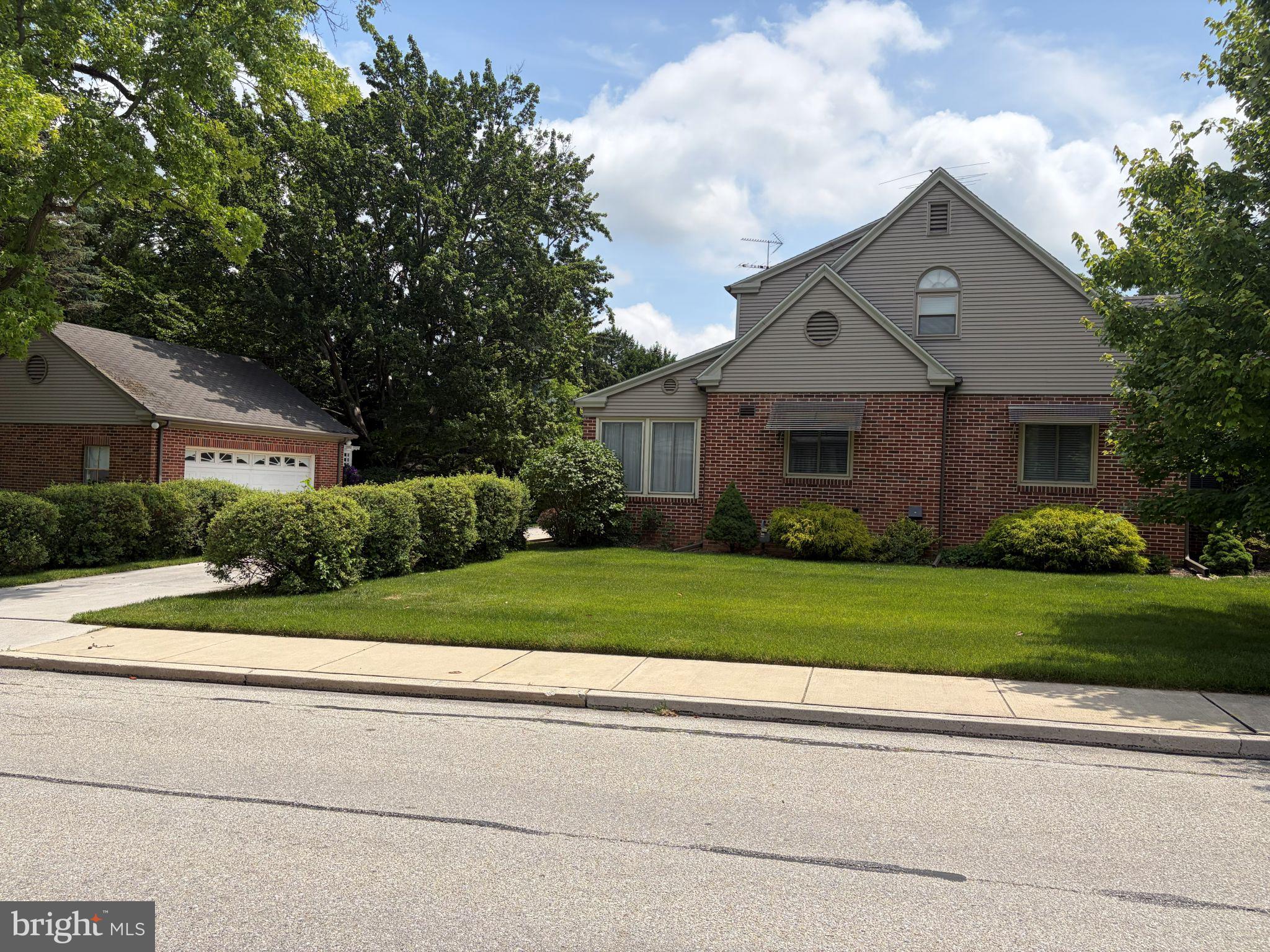 400 BAER AVENUE