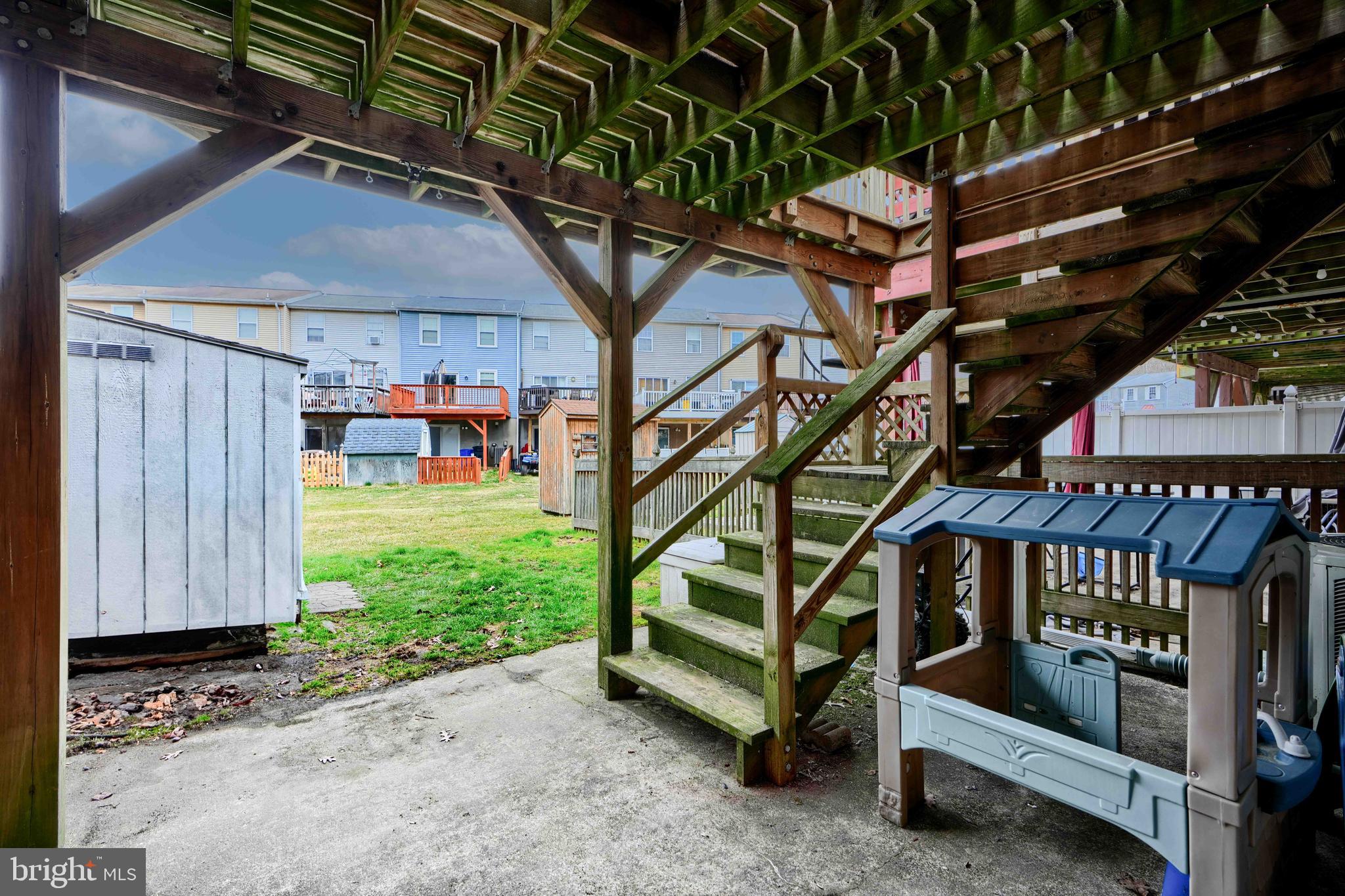 CARROLL CREST - Residential Lease