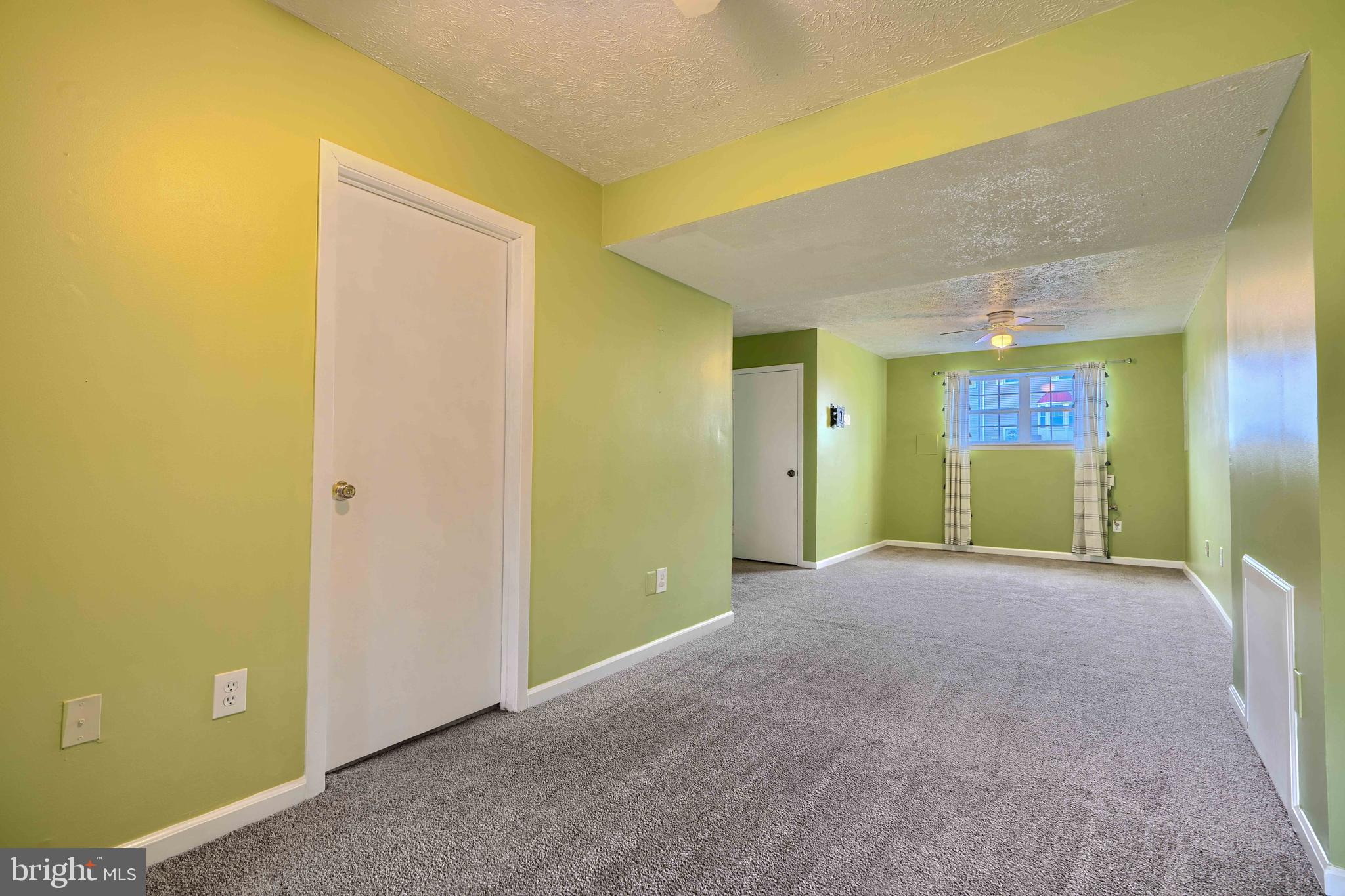 CARROLL CREST - Residential Lease