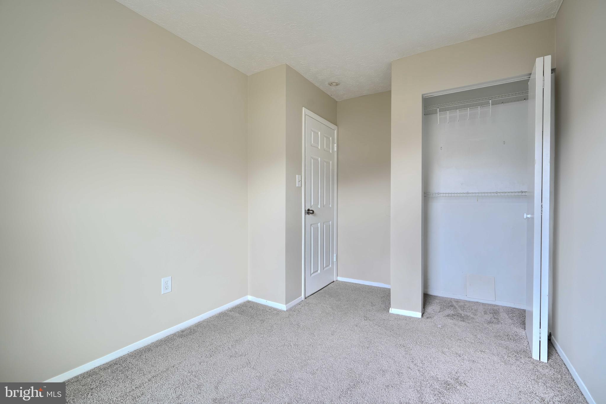 CARROLL CREST - Residential Lease