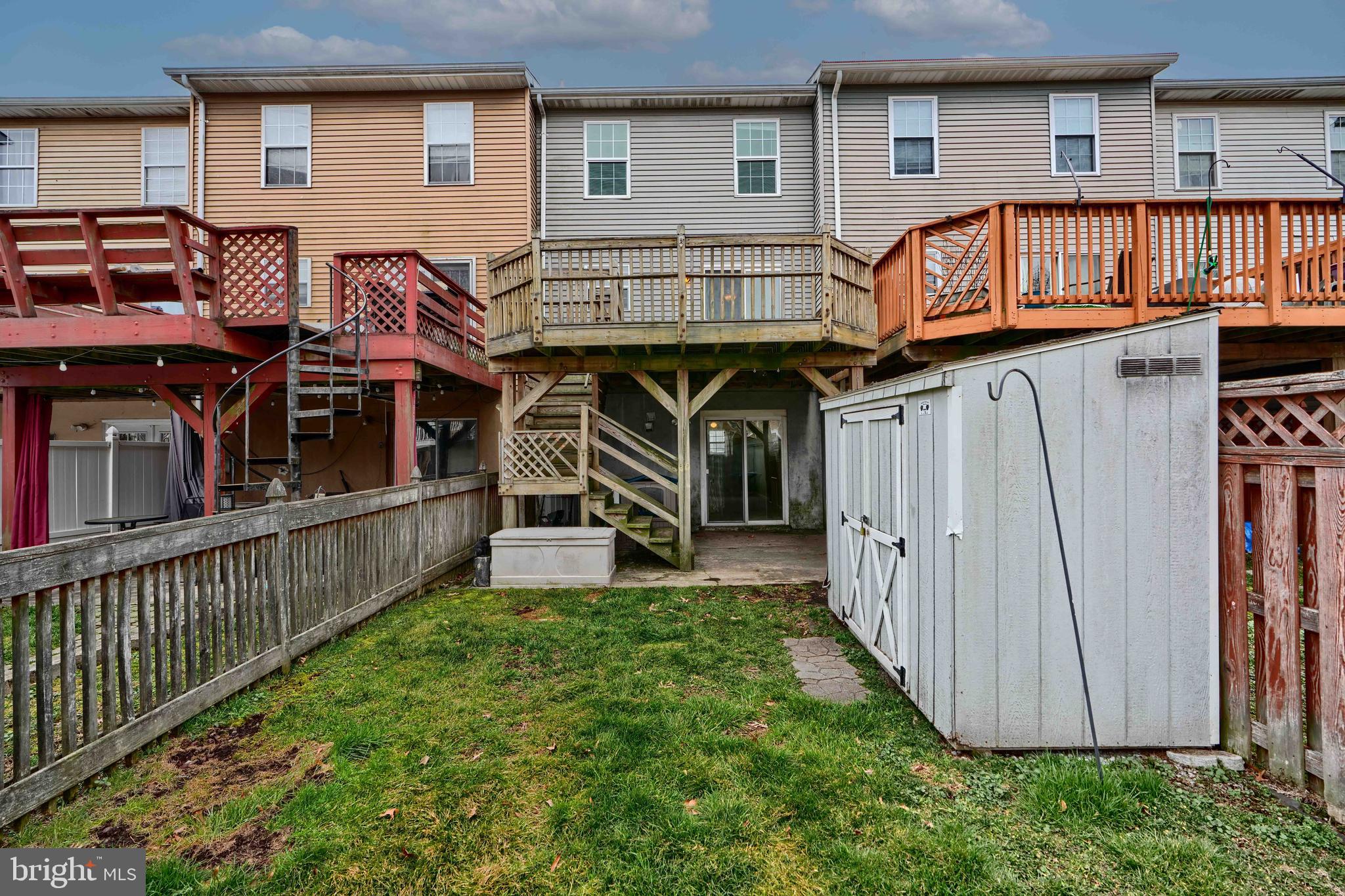 CARROLL CREST - Residential Lease