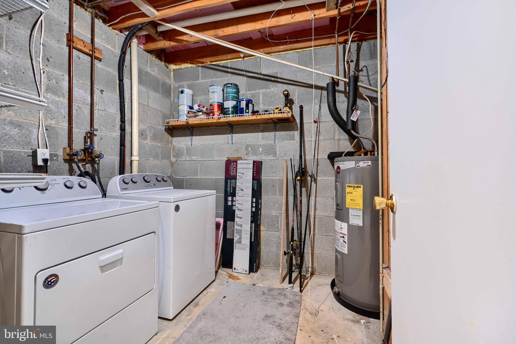 CARROLL CREST - Residential Lease