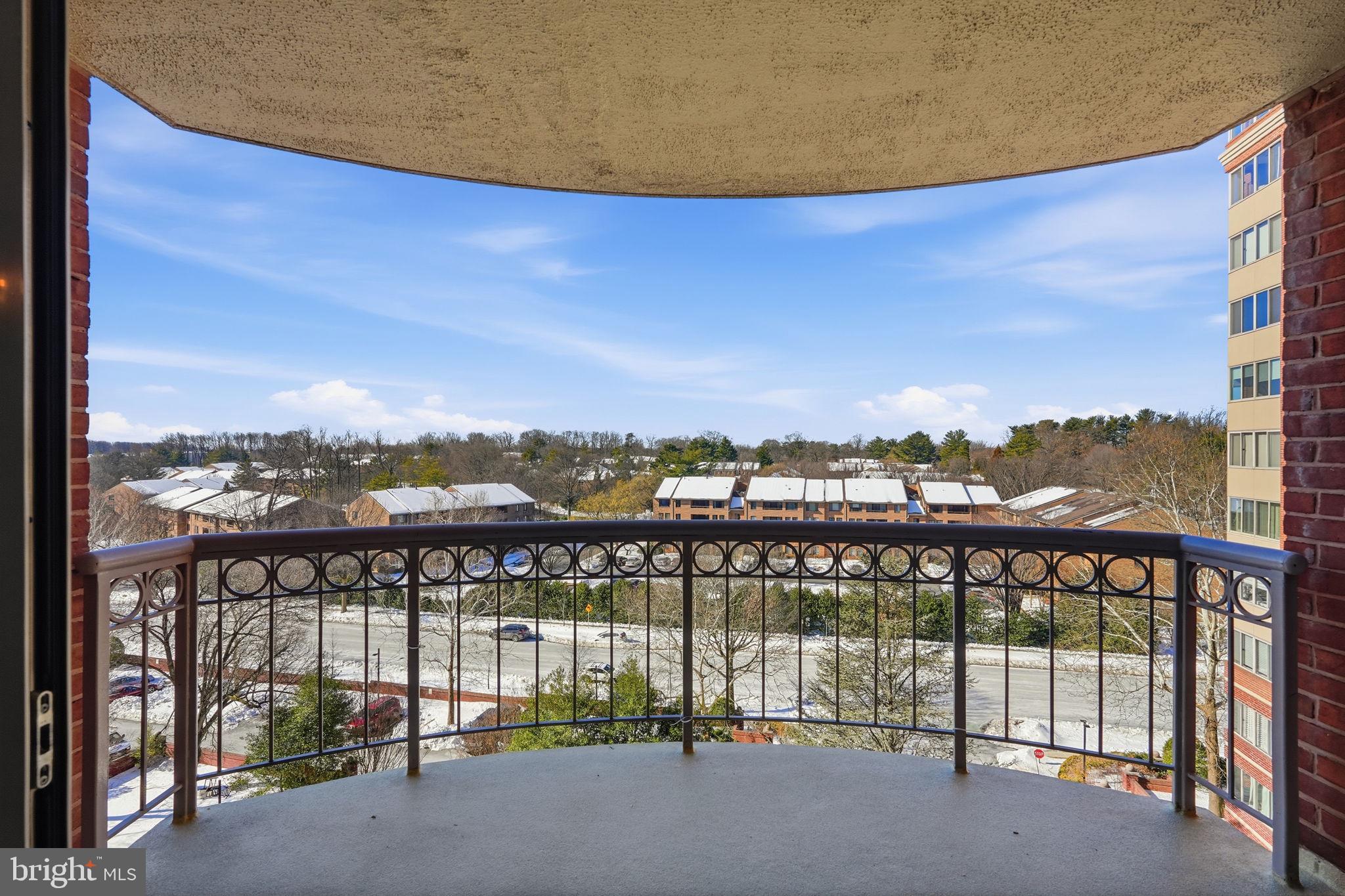 THE FALLSWOOD - Residential