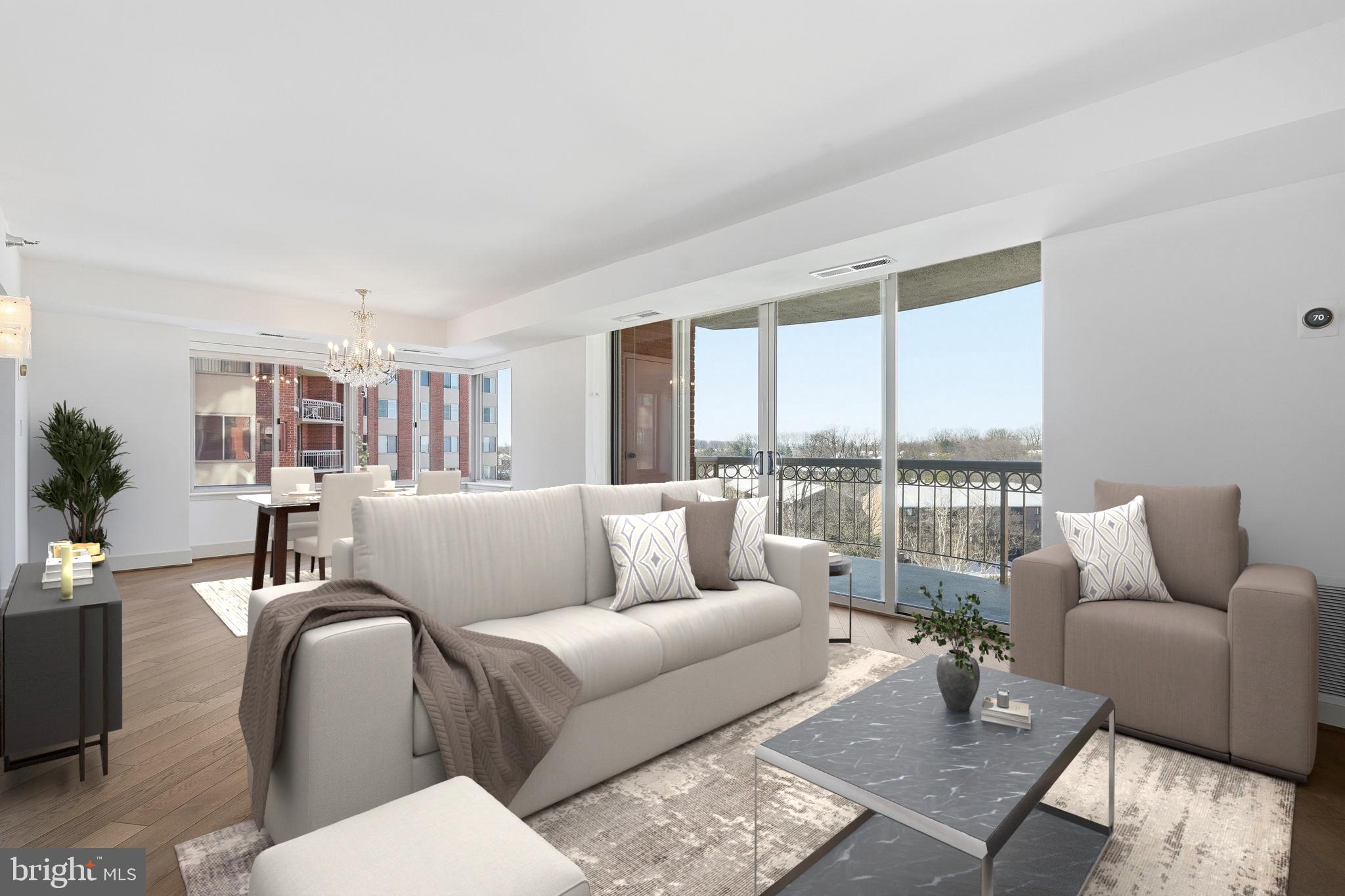 5802 NICHOLSON LANE 2-706