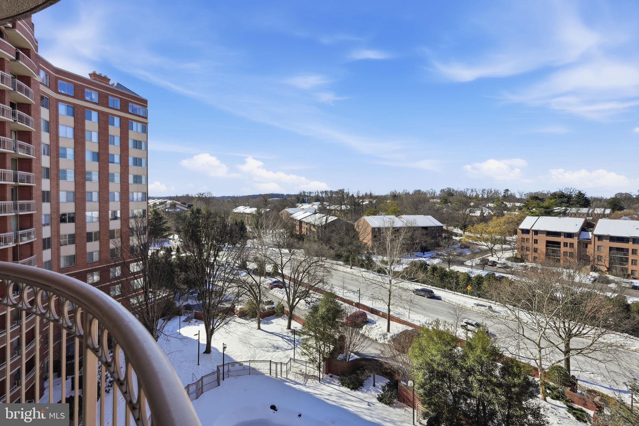 THE FALLSWOOD - Residential