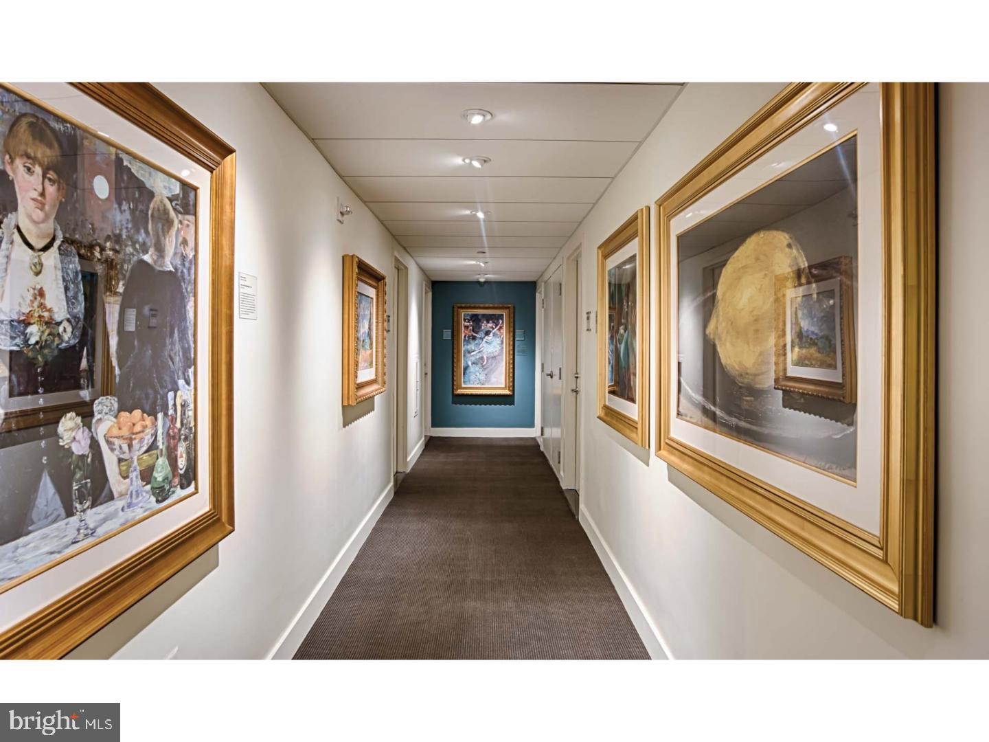 ART MUSEUM AREA - Residential Lease