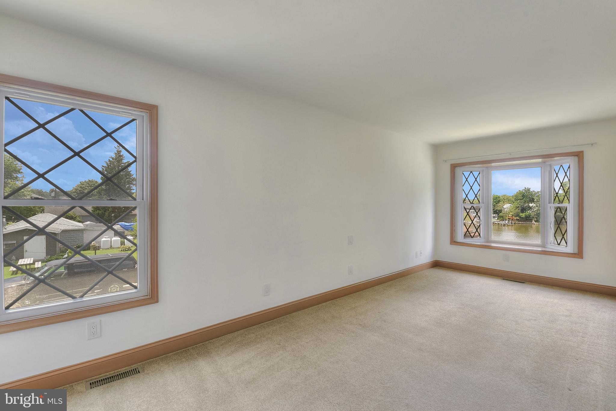 GREENLAND BEACH - Residential Lease