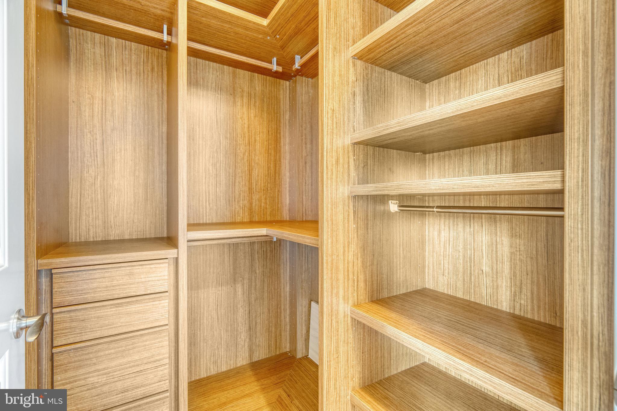 THE WOOSTER AND MERCER LOFTS - Residential