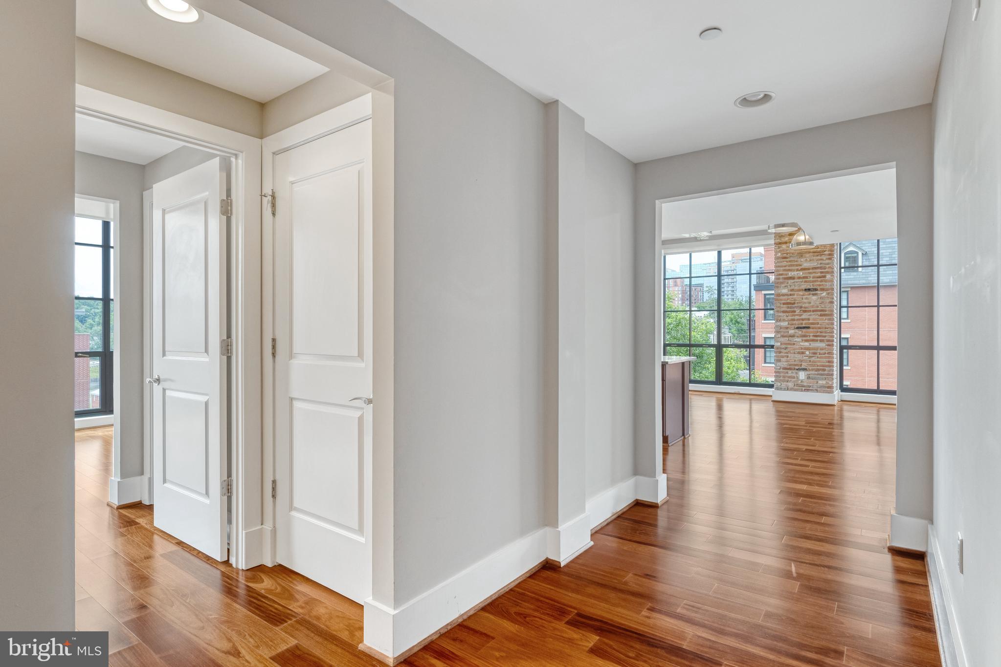 THE WOOSTER AND MERCER LOFTS - Residential