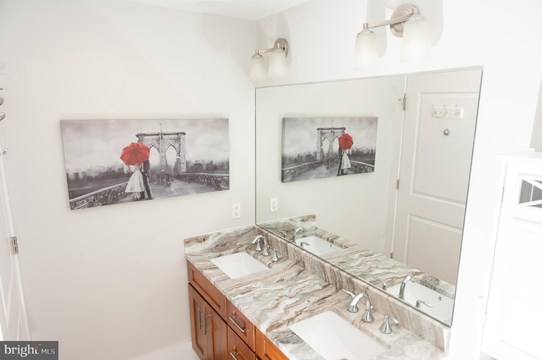 THE WOOSTER AND MERCER LOFTS - Residential