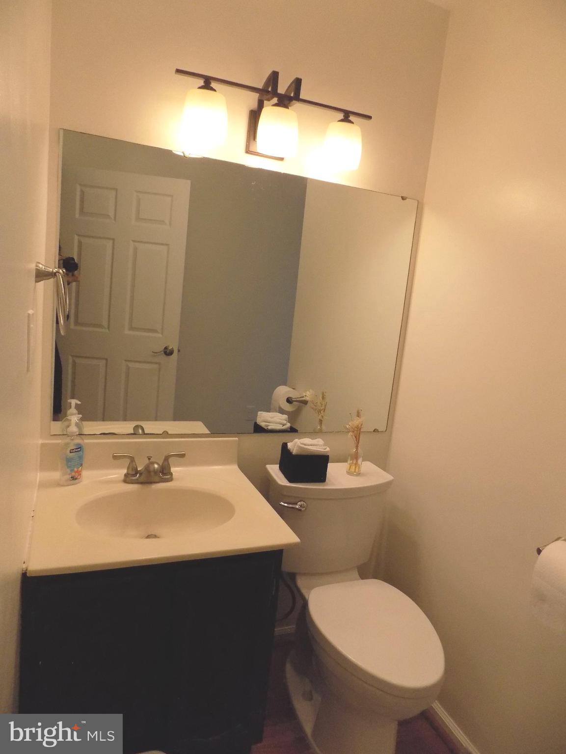 GLENWOOD GARTH - Residential Lease