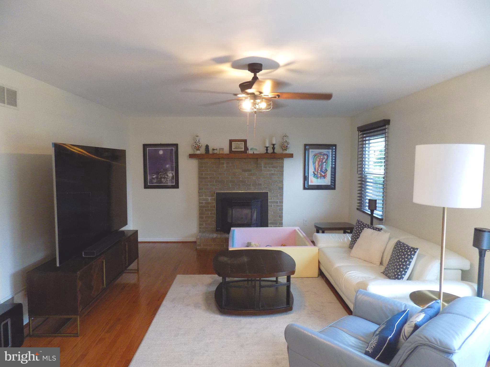 GLENWOOD GARTH - Residential Lease