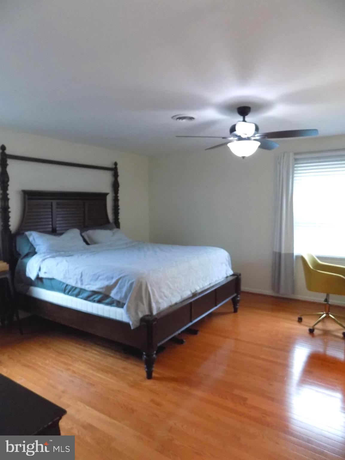 GLENWOOD GARTH - Residential Lease