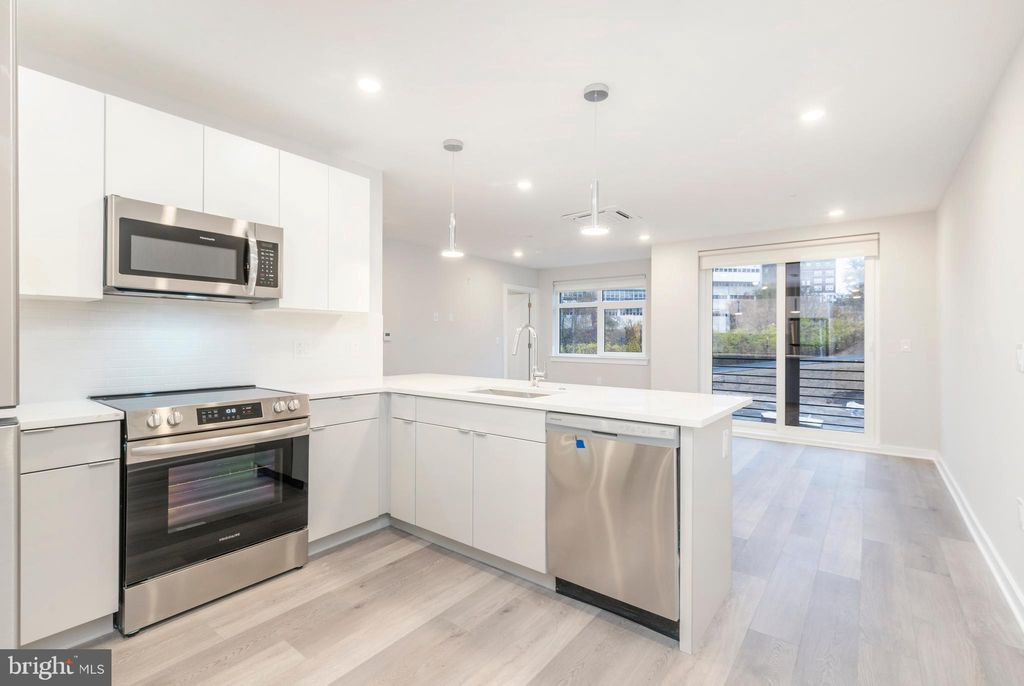 Photo of 3449 Scotts Lane #B323, PHILADELPHIA, PA 19129 (MLS # PAPH2549392)