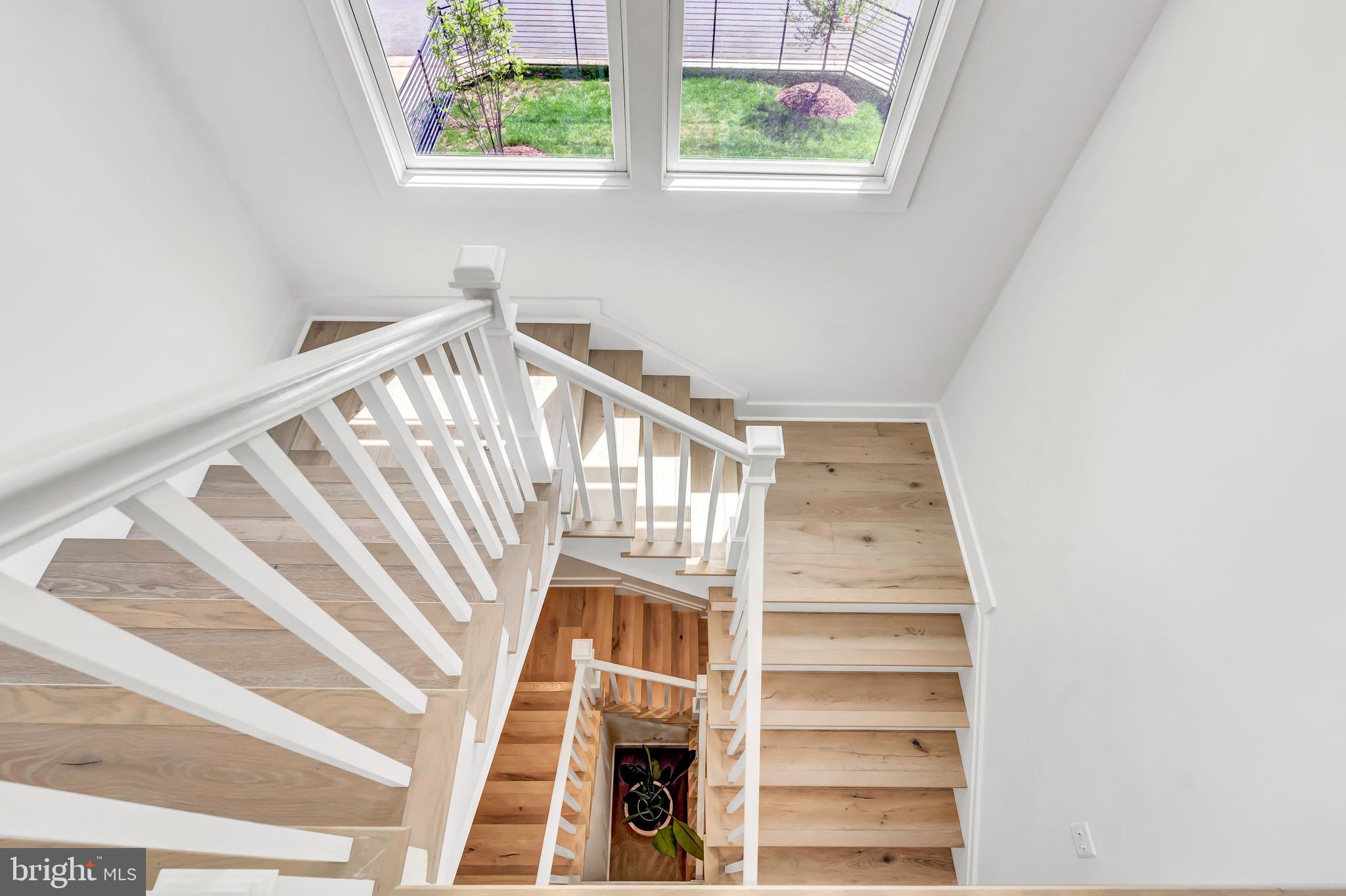 CARLIN SPRINGS - Residential